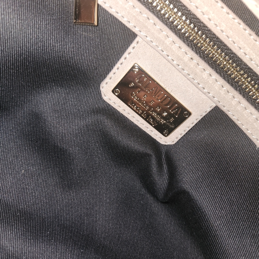 **NWT** Claudia Firenze Suede handbag - Picture 4 of 9